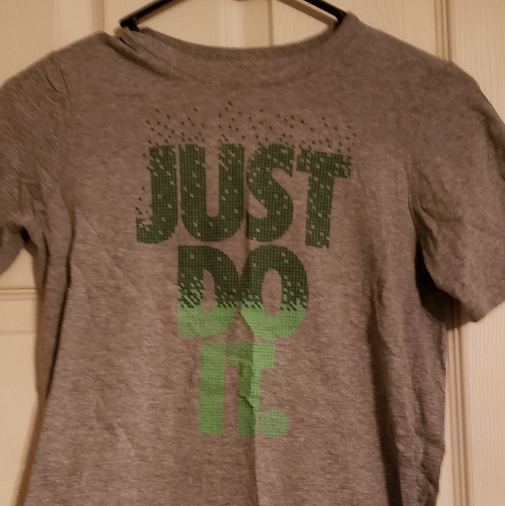 Boys nike shirt